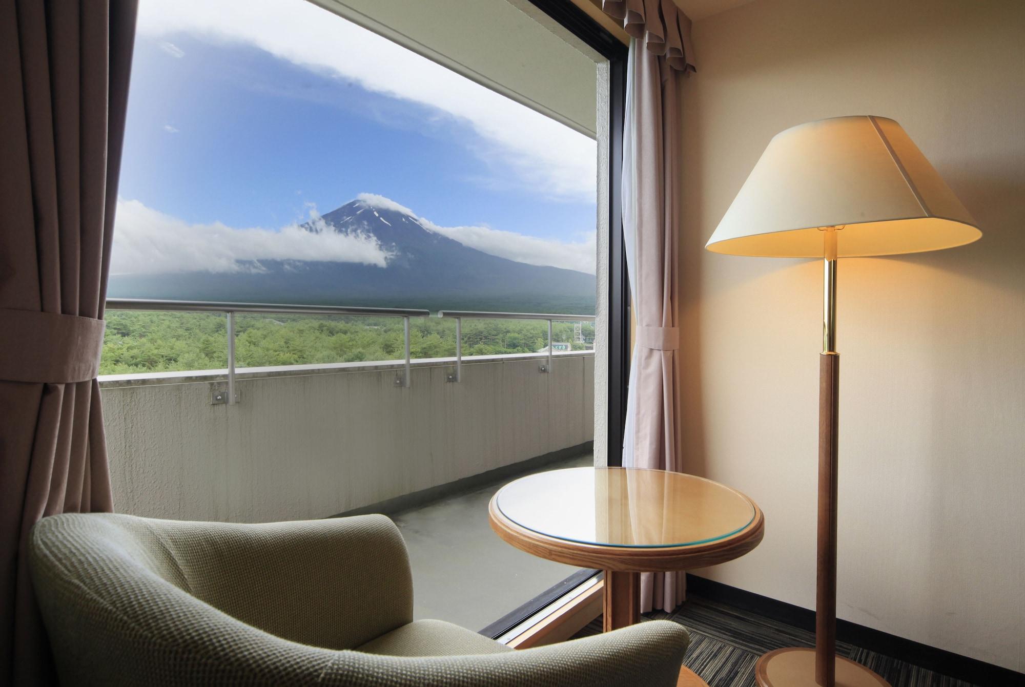 Hotel Regina Kawaguchiko Фуджикавагучико Екстериор снимка