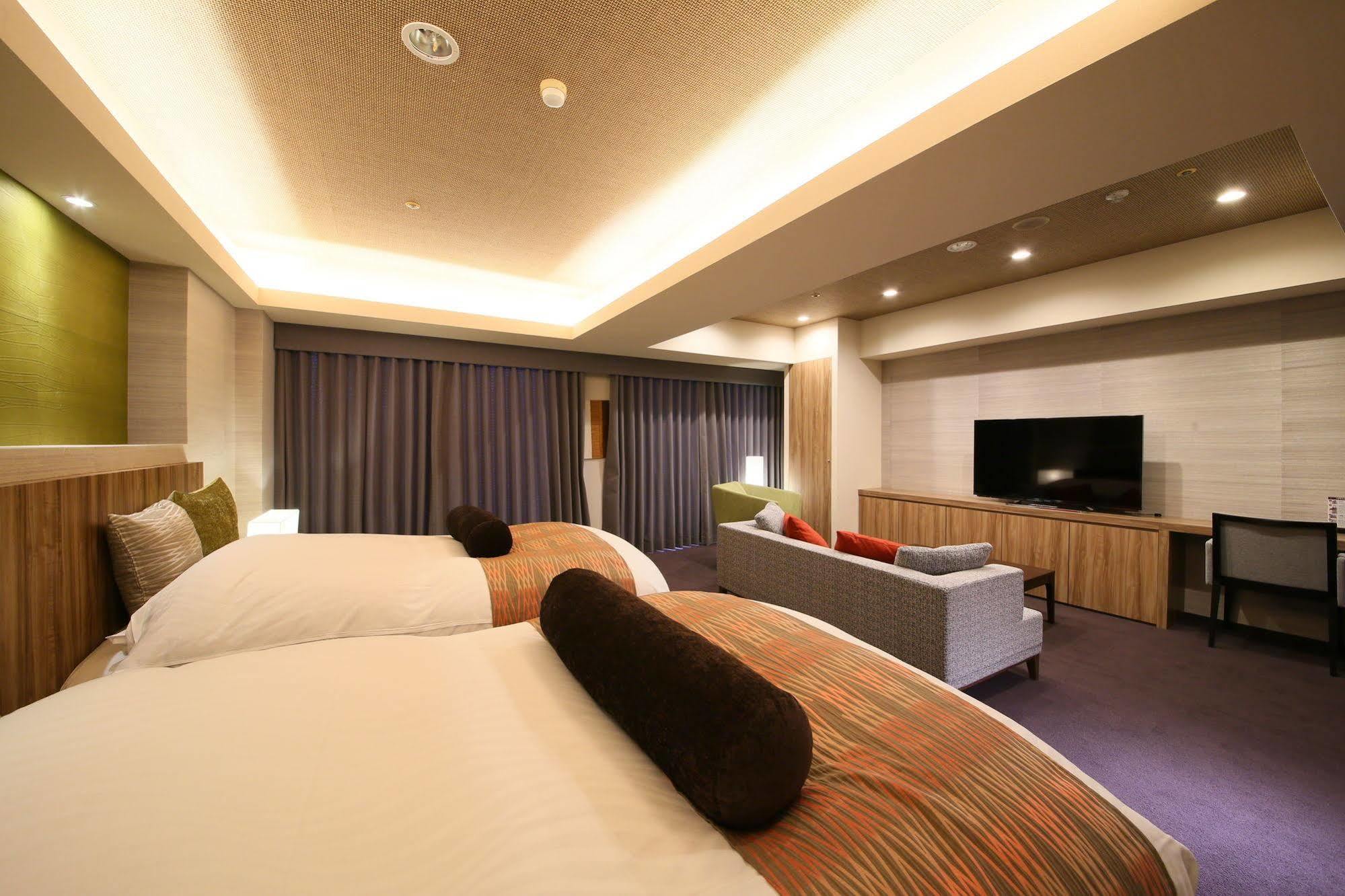 Hotel Regina Kawaguchiko Фуджикавагучико Екстериор снимка